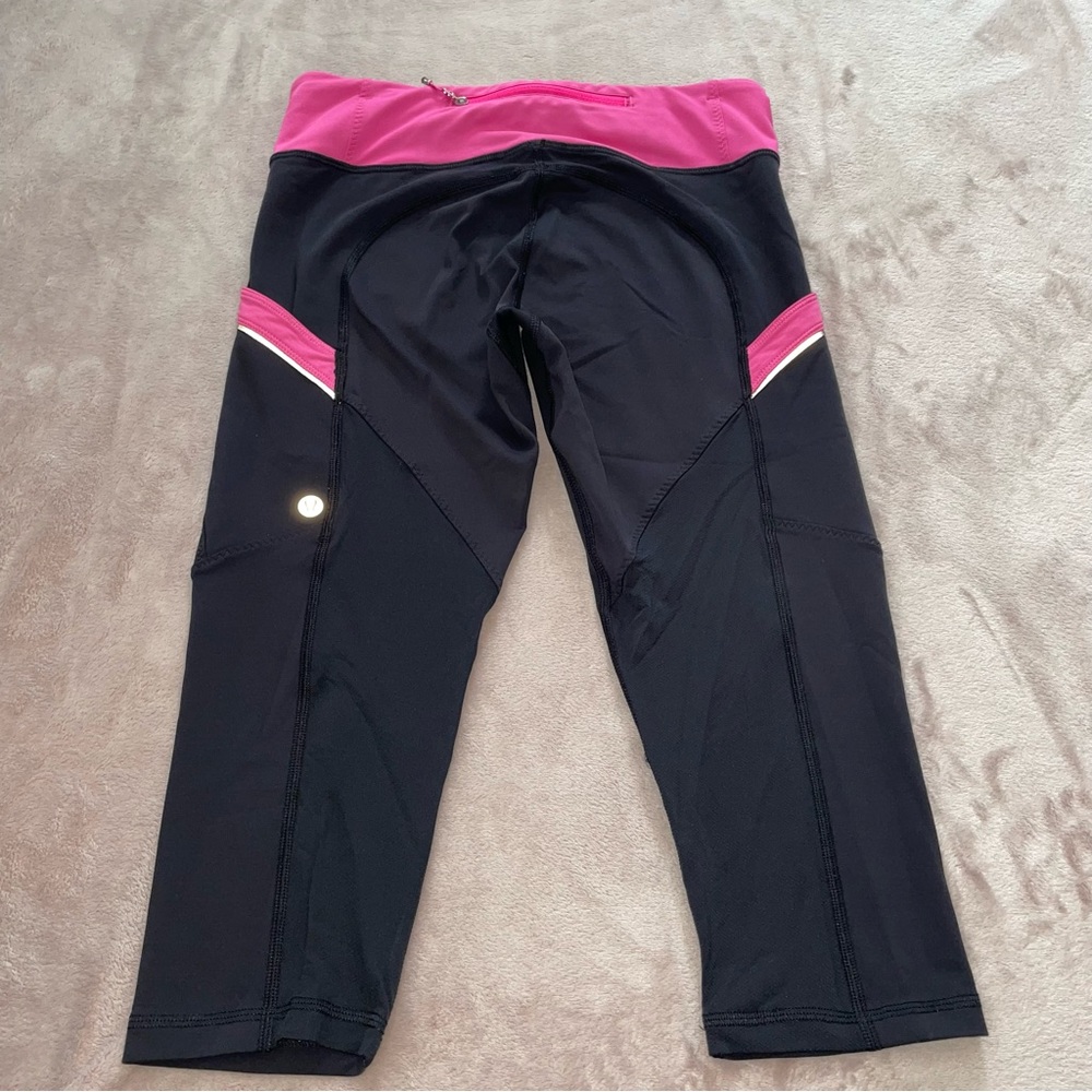 Lululemon crop leggings size 6 - Picture 2 of 11